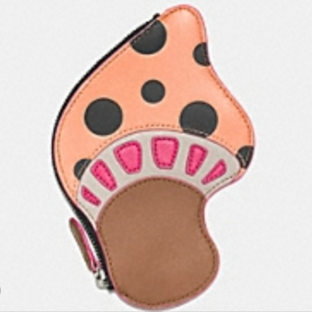 Coach Mushroom Coin Case Nwt - Picture 1 of 5